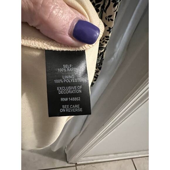 Torrid Blue Beige Floral Crochet Lace Up Skater Dress Sz 1x NWT Cottage Boho - Picture 7 of 9